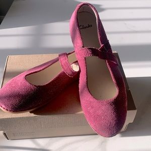 Girls Clark’s Plum Suede shoes.